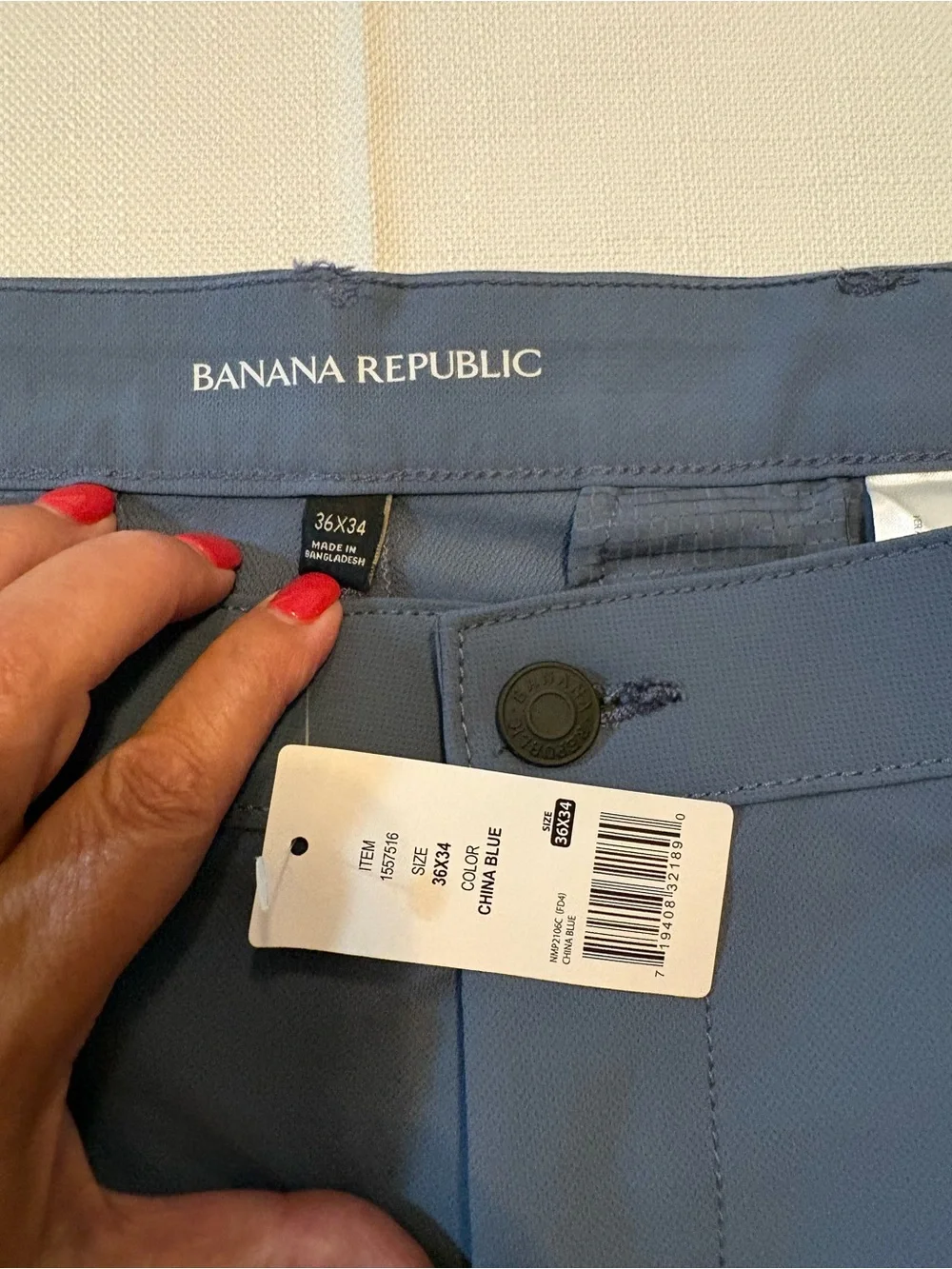 NWT!! Banana Republic Chino Pants in China Blue